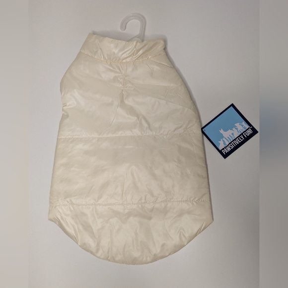 Pawsitively Fun! Other - NWT Pawsitively Fun! Medium Cream/White Pet Jacket "Warm & Cozy Sherpa"